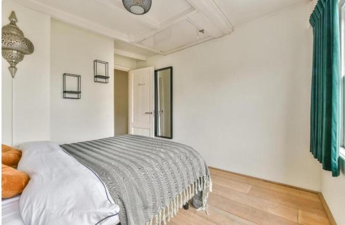Spiegelgracht Apartments With Canal View Άμστερνταμ Εξωτερικό φωτογραφία
